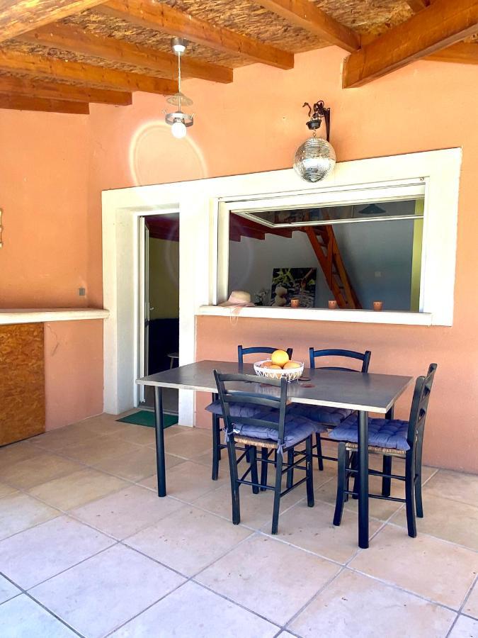 Villa Et Maisonnette Provencales Карпантра Экстерьер фото
